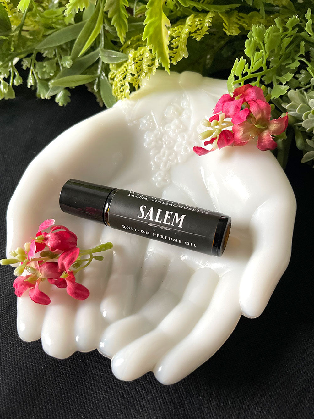 Salem roll-on perfume oil – Witch City Wicks